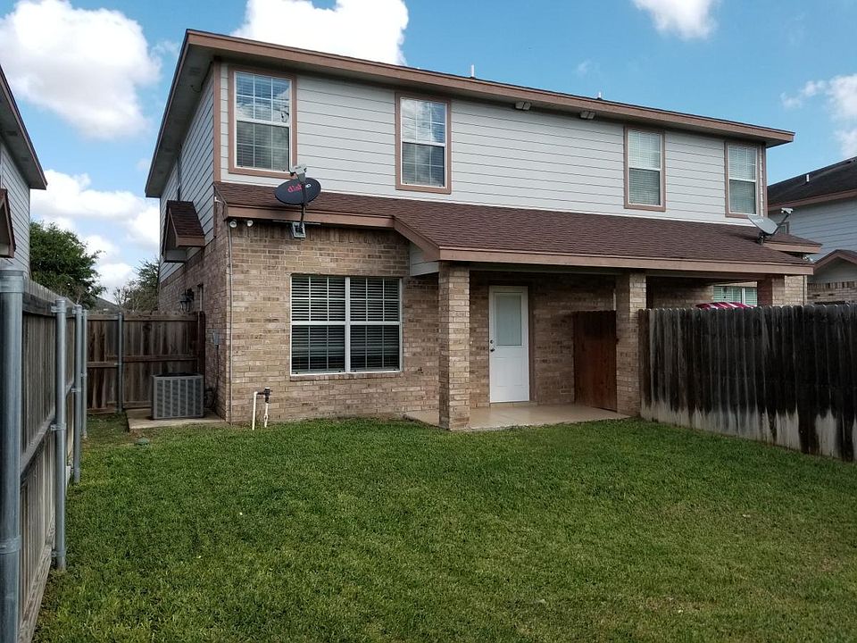 1st image of 2804 Phoenix St