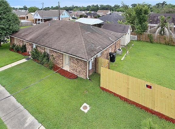 3000 Meraux Ln. Violet, LA  70092 -- Located on a corner lot.