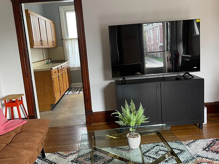 510 Summit Ave #1 — Photo 1