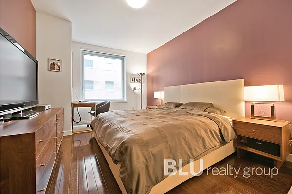 Sold by BLU Real Estate | media 4