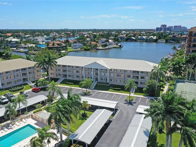 10682 Gulf Shore Dr #C-204 — Photo 2