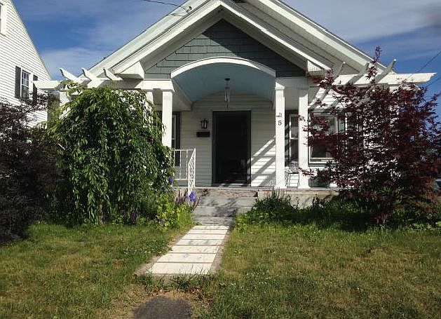 1st image of 5 Pine Ave