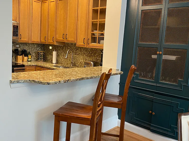 Counter seating at kitchen