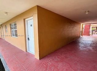 1230 W 54th St APT 212A, Hialeah, FL 33012