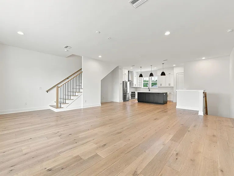 4324 W Gray St #3 — Photo 6