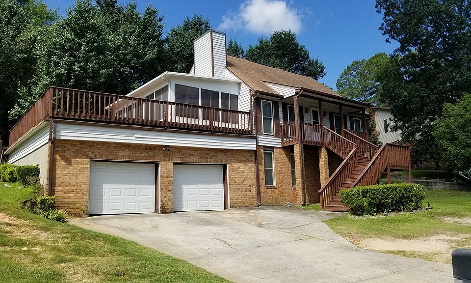 2nd image of 2124 Pepperidge Dr