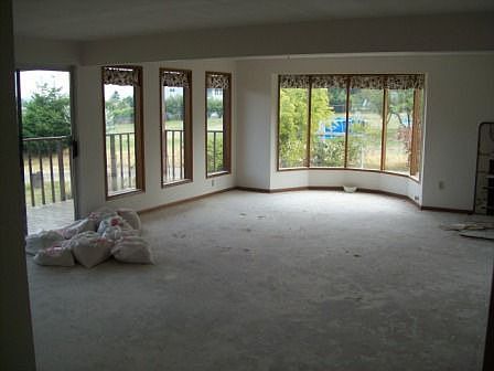 5th image of 5607 N 48th St