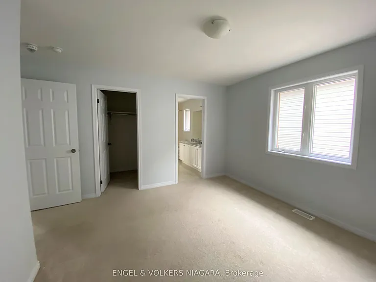 8576 Sweet Chestnut Dr — Photo 27