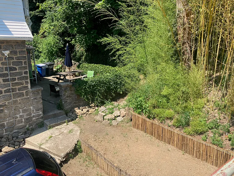 Side yard