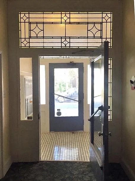 2 bed, 1250 sqft, $1,850 — Photo 2
