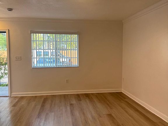 5th image of 8486 NW 103rd St APT 106H