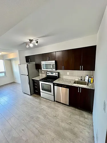 1420 Dupont St #513 Photo 1