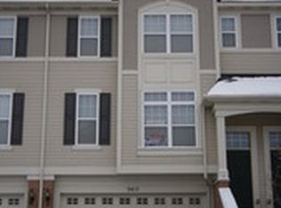 3413 Bradbury Cir, Aurora, IL 60504
