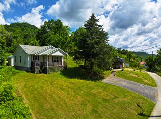 405 Daniels Addition St, Ravenna, KY 40472