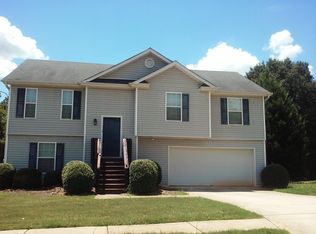 35 Arthurs Ln, Covington, GA 30016