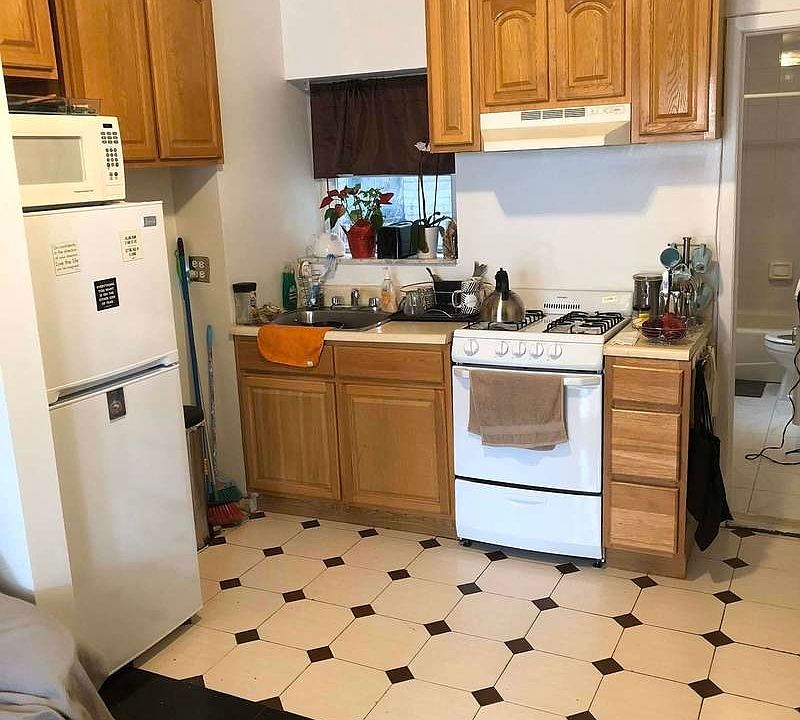 1st image of 3505 Ditmars Blvd APT 2R