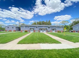 604-618 E Seerley Blvd #1-12, Cedar Falls, IA 50613