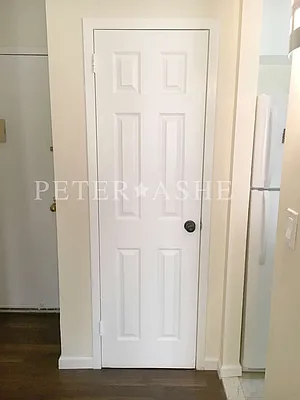 Rented by Peter Ashe | media 71