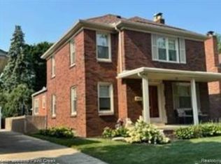 15407 Harrison Ave, Allen Park, MI 48101