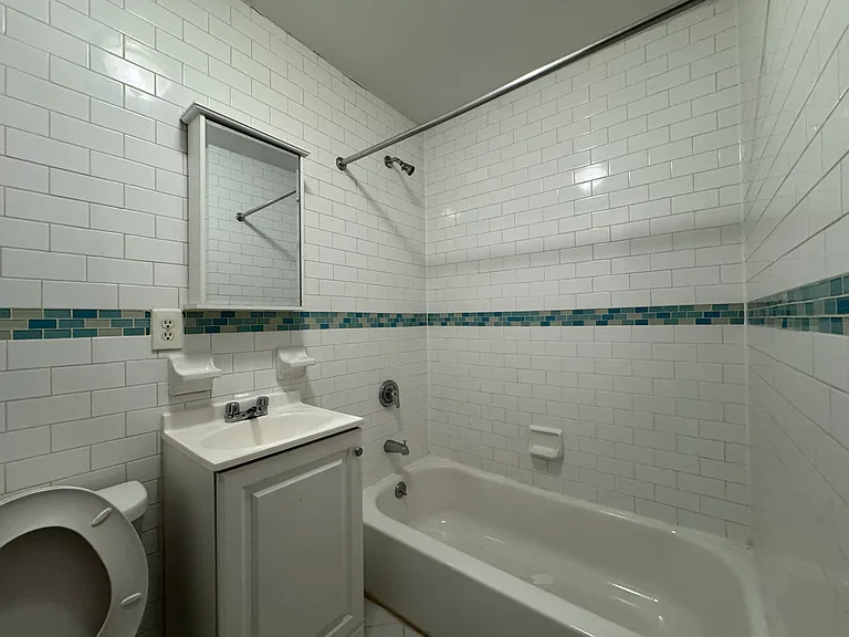 137 Bleecker St #3L — Photo 4
