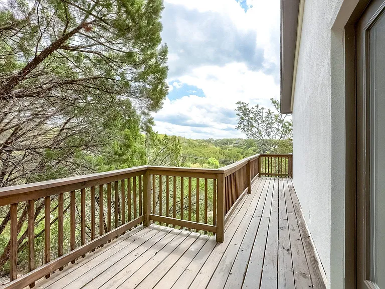 5909 Lago Vista Way #B — Photo 19