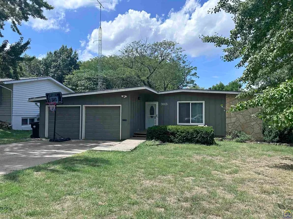 3113 SW Stone Ave, Topeka, KS 66614