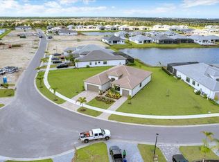 12227 SW Twin Springs Drive, Port St Lucie, FL 34987