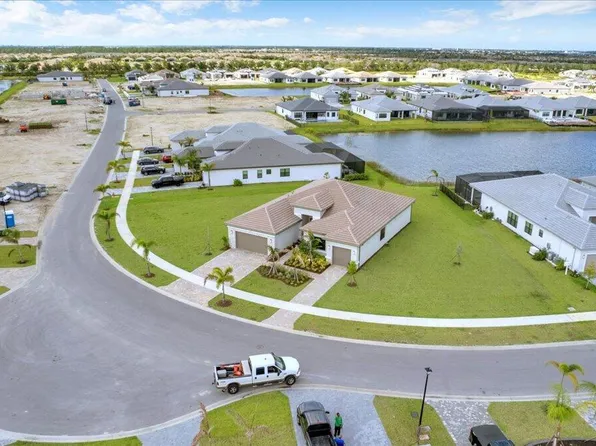 12227 SW Twin Springs Drive, Port St Lucie, FL 34987