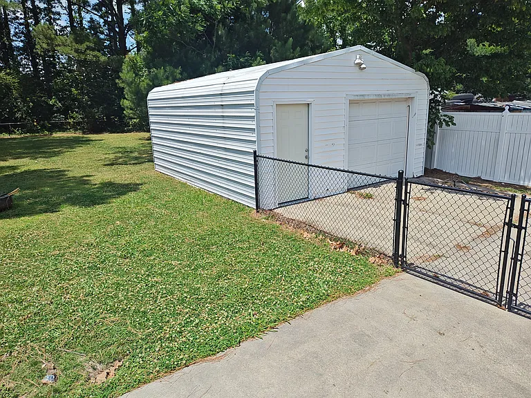 1124 Horseshoe Rd — Photo 19