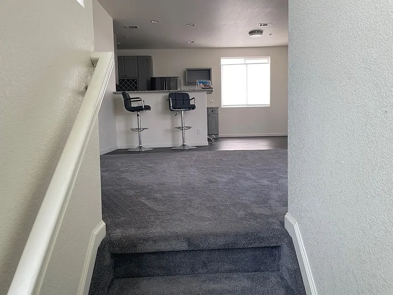 2402 Parkfront Dr #I — Photo 10