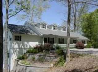 5675 Maple Dr, Blairsville, GA 30512