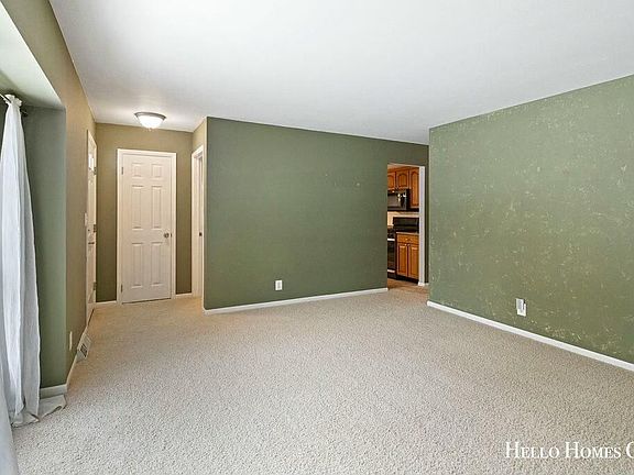 4th image of 2555 Longmeadow St NW