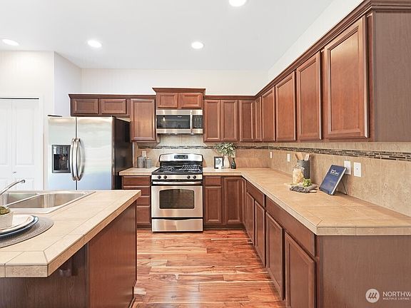 5th image of 12418 58th Avenue SE