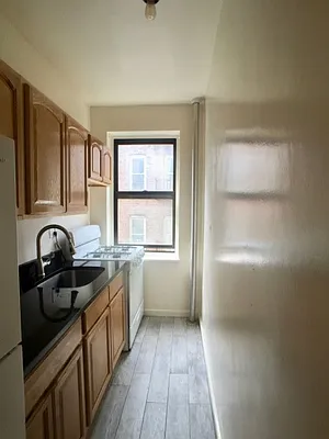 Rented by Sovereign Associates | media 13