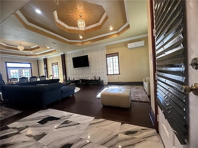 5611 Rickert Dr — Photo 3