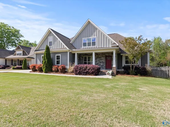3320 Creek Path Rd, Guntersville, AL 35976