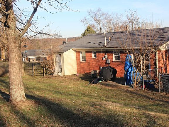 2nd image of 3632 Olympia Cir