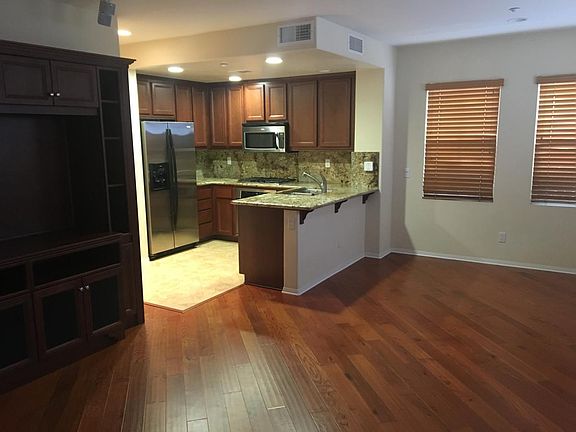 3rd image of 10512 Calle Tamarindo Unit 2