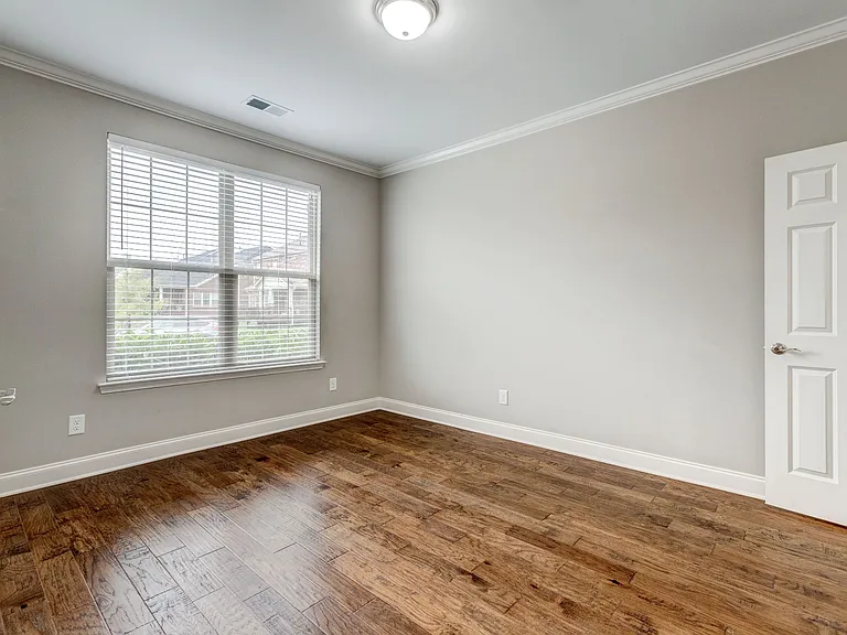 6043 Headwaters Dr — Photo 14