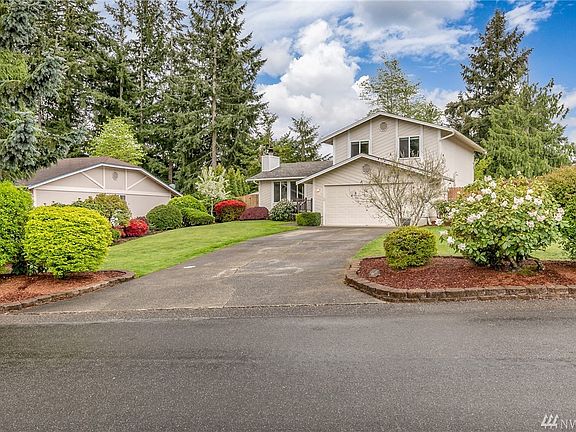 2nd image of 11712 132nd Avenue Ct E