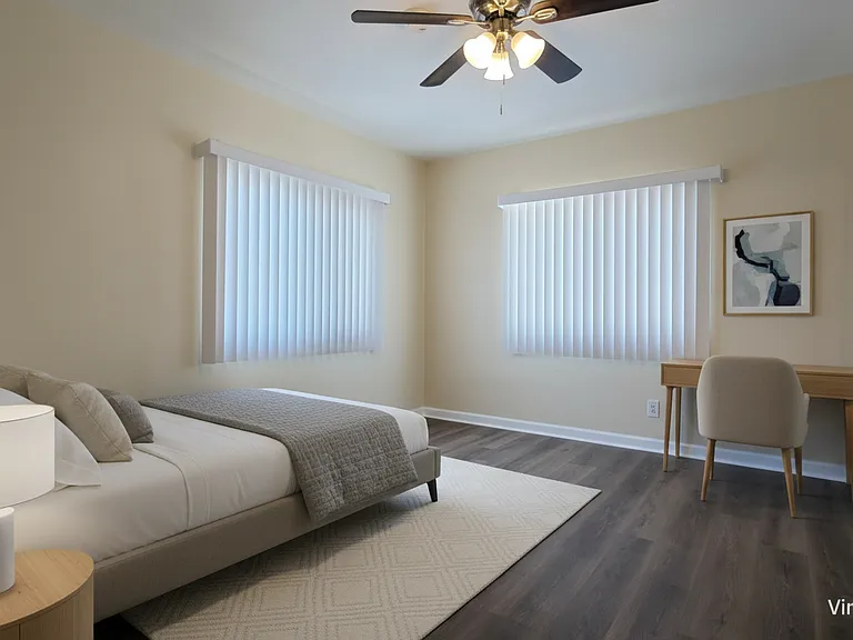 10223 Darby Ave #5 — Photo 10