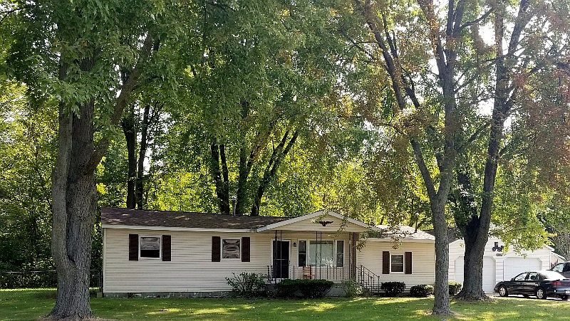 1st image of 2701 Scott Dr