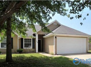 106 Vistawood Ct NW, Madison, AL 35758