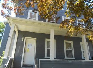 13 Vernon St, Holyoke, MA 01040