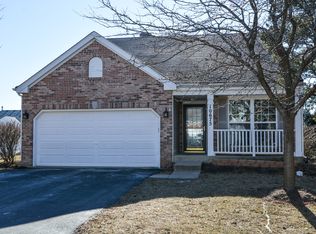 10675 Painted Desert Ct, Huntley, IL 60142