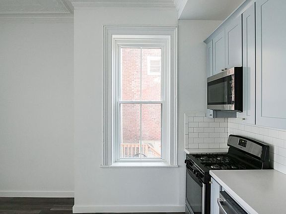 5th image of 311 Liberty St APT 2