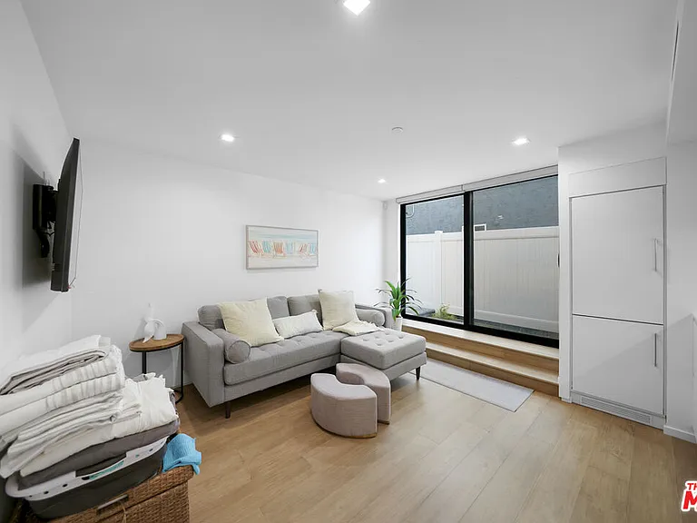 1500 Ocean Dr — Photo 12