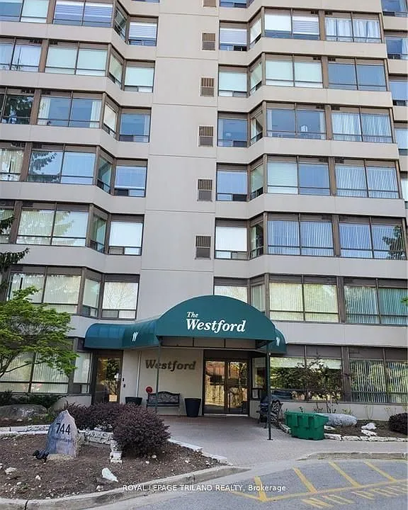 744 Wonderland Rd S #1208