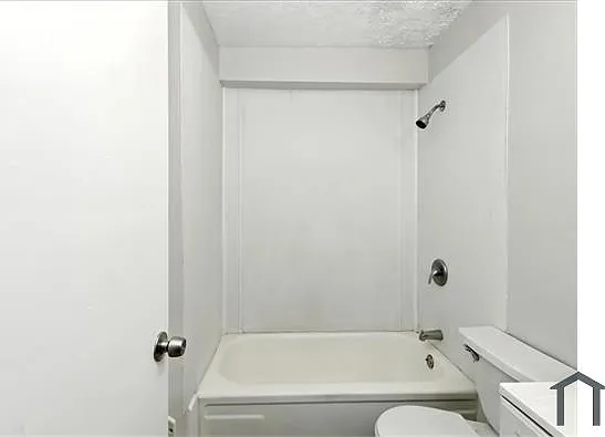 2145 Harrison Ave #1 — Photo 12