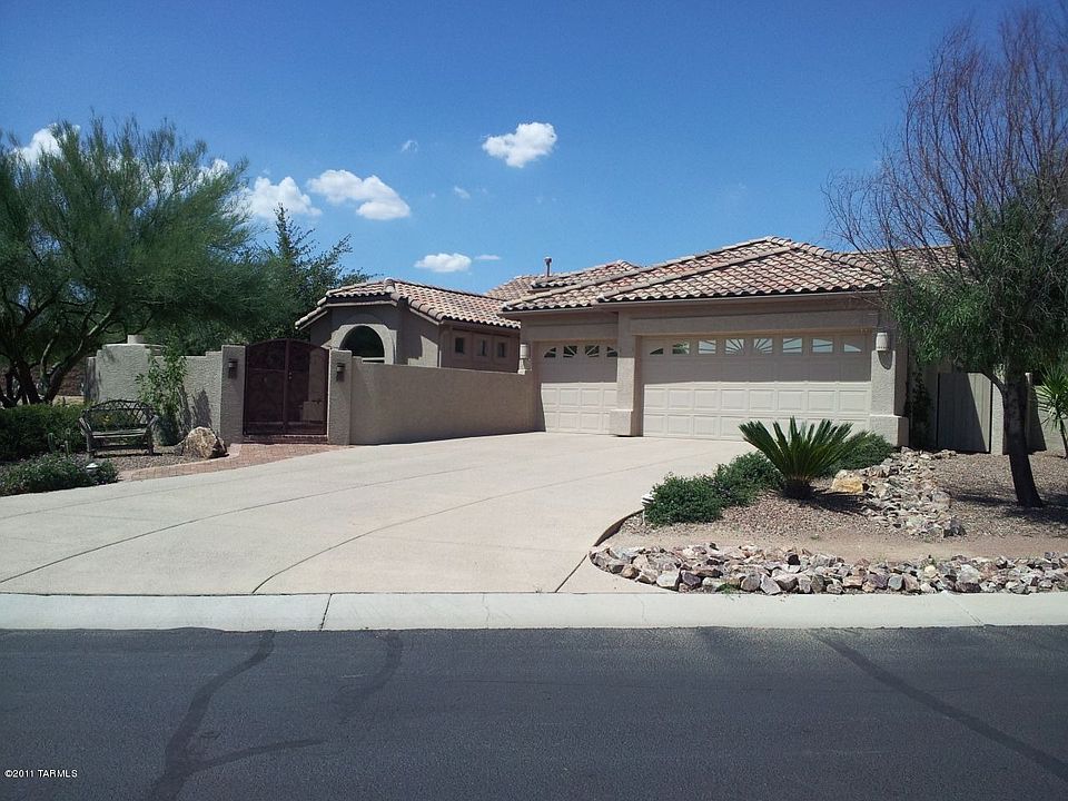 1st image of 87 E Loch Lomond Pl